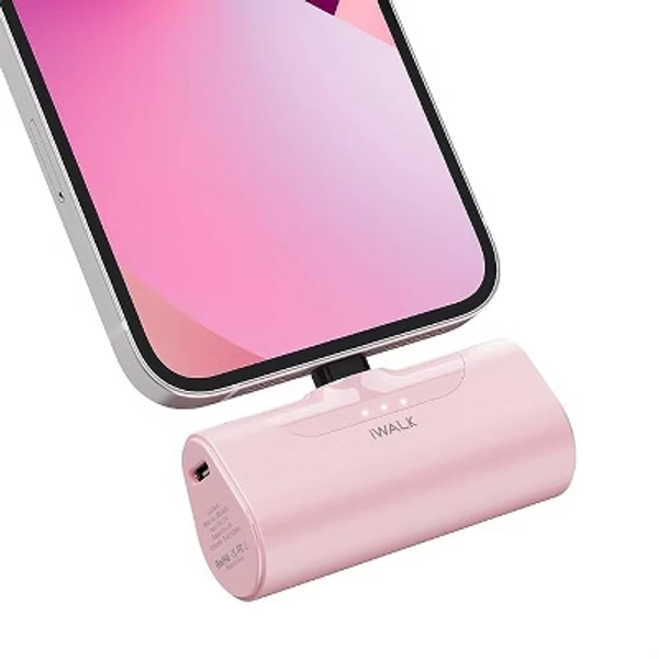 iWALK Small Portable Charger 4500mAh Ultra-Compact Power Bank Cute Battery Pack For iPhone 14/13/12/11/XS/XR/X/8/7/6 Airpods - Pink