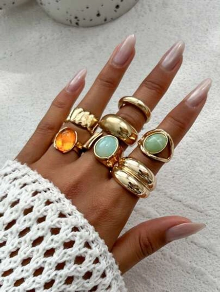 7pcs Vintage Luxury Rhinestone Inlaid Ring Set, Asymmetrical Thick Metal Gold Color Rings, Fashion Jewelry Suit For Women Daily Party Decoration