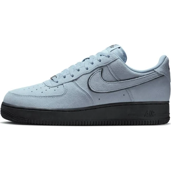 Nike Men's Air Force 1 '07 LV8