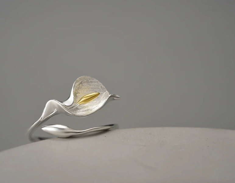 ANILLO LIRIO DE CALA - NAMU Joyas en plata 925