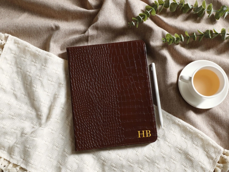 Coffee Leather iPad Case For iPad 9 Case, iPad Mini 7 6 iPad Air iPad Pro 2021 Case, iPad Air 5 Air 4 iPad Pro 11 Case, 2026 Air 11" 13"