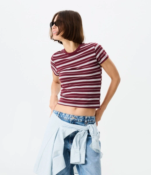 Blusa Listrada em Algodão Bordô