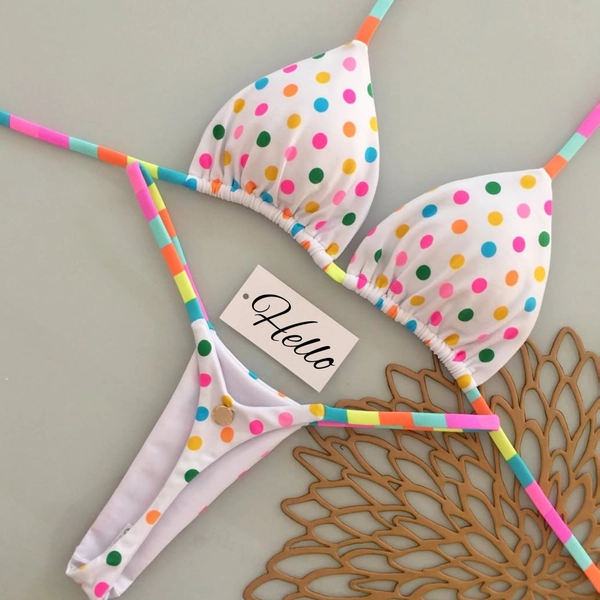 Ladies' Stylish Bikini Swimwear, a Colorful Polka Dot Printed Two-Piece Sexy Bikini Set for Spring And Summer Beach Vacations, Featuring a Color-Blocked Tie-Back Triangle Top And Swim Bottoms, Perfect for Summer Getaways by The Sea, Beach, And Pool