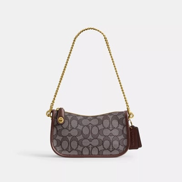Coach Swinger Bag 20 With Chain In Signature Jacquard