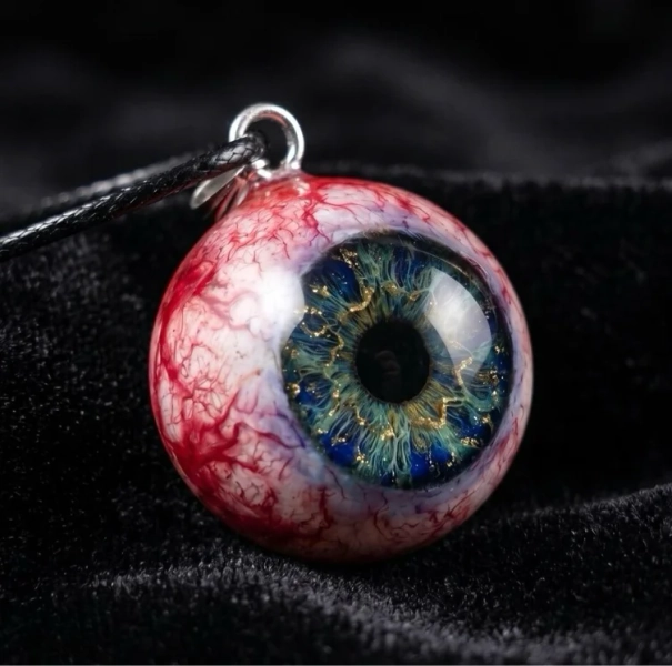 Handmade gothic eyeball necklaces, vertical eye jewelry, resin pendants, subculture niche trends, dark style