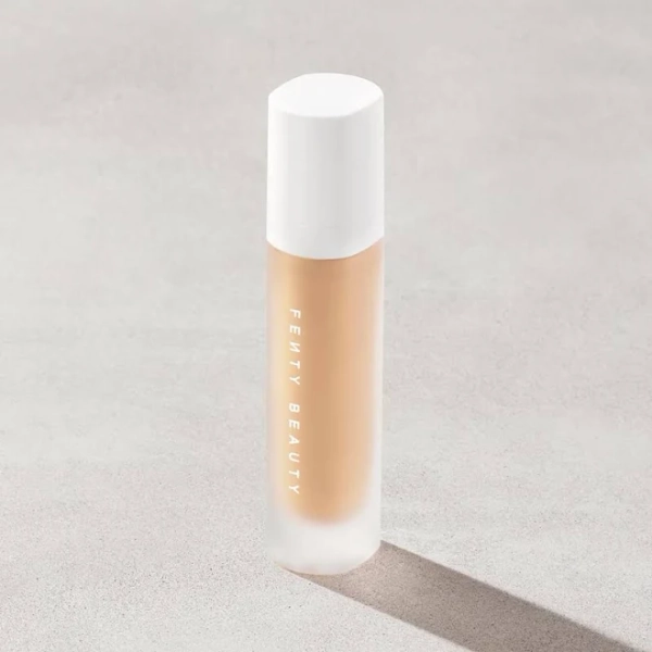 Fenty Beauty Pro Filt'r Soft Matte Longwear Foundation