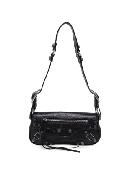 FARFETCH - The Global Destination For Modern Luxury