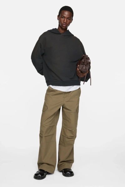 Logo hooded sweater