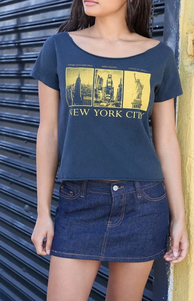 Chloe New York Off-The-Shoulder Top