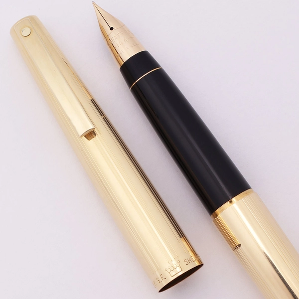 Lady Sheaffer Stylist 727 Fountain Pen (1970s) - Gold Lines, C/C,  Fine 14k Short Triumph Nib (Excellent, Works Well)