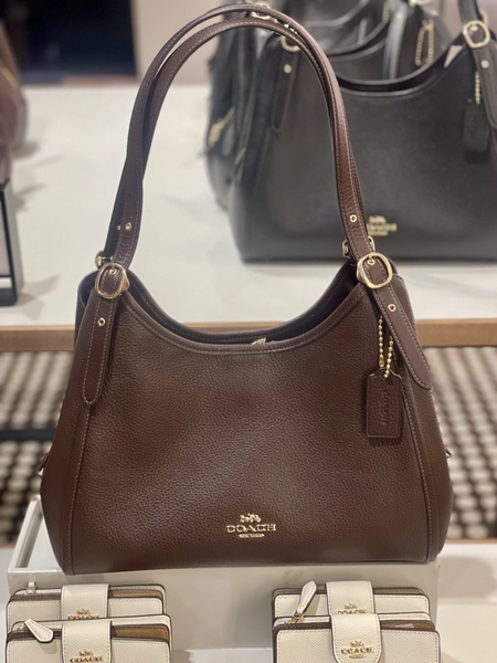 Coach Erin Shoulder Bag In pebble Leather In Gold/Maple CAQ86 NWT
