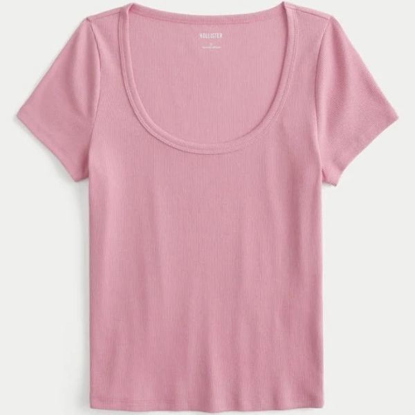 Hollister Women's Scoop T-Shirt
