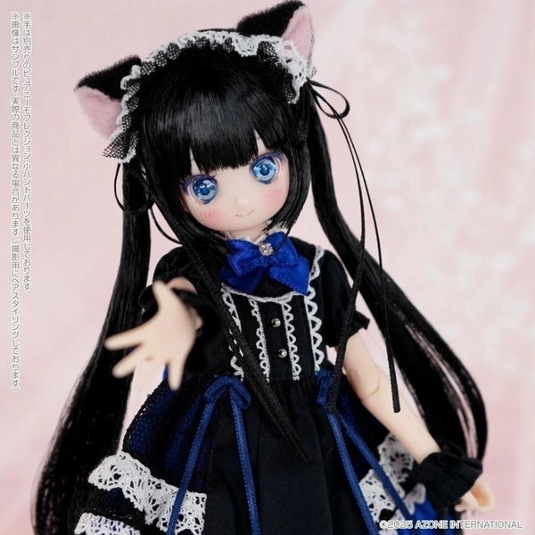 AZONE 1/6 Colorful Dreamin' Mebae A Gift from M.K. (Black Cat ver.) Fashion Doll