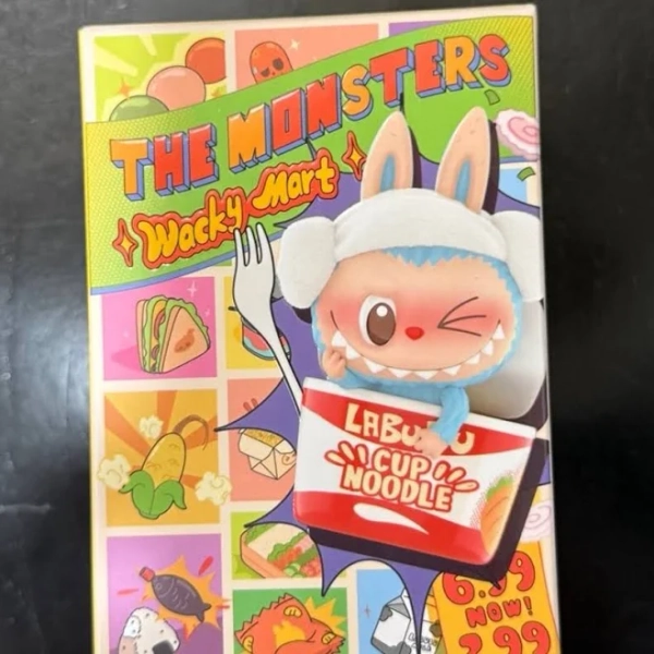 POP MART Wacky Mart Series Figurines
