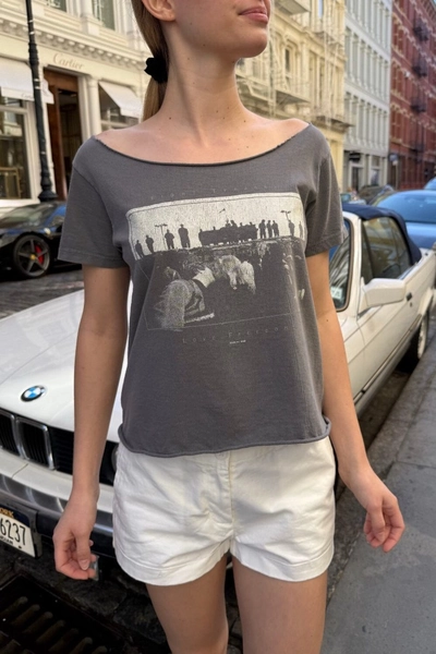 Robyn Love Freedom Top

        – Brandy Melville