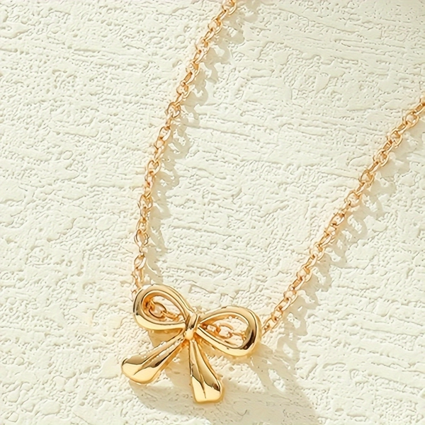 Bow Pendant Necklace