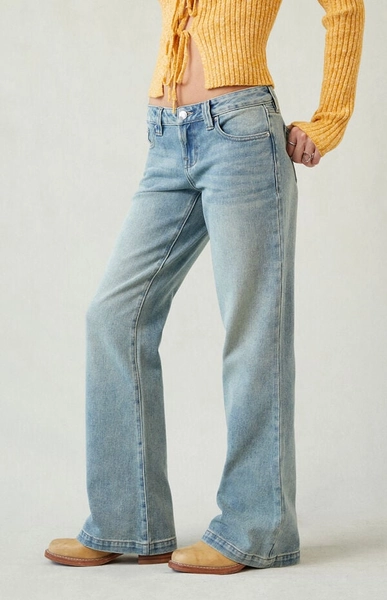 Charlie Low Rise Baggy Bootcut Jeans Light Blue