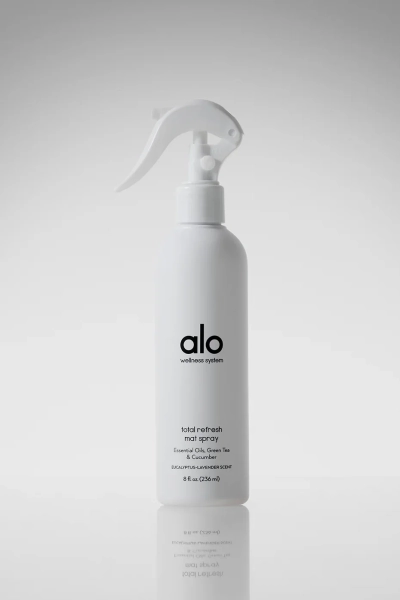 Total Refresh Yoga Mat Spray in Alo Scent, Size: 8 oz