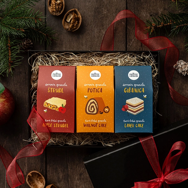 Domača granola trojček v škatlici - potica, gibanica in štrudl