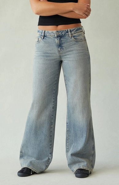 Casey Low Rise Baggy Jeans Medium Indigo Tint