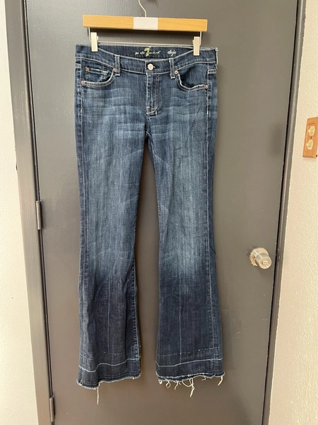 7 For All Mankind Women's Dojo Flare Wide Leg Jeans Pockets Size 30 Dark Wash