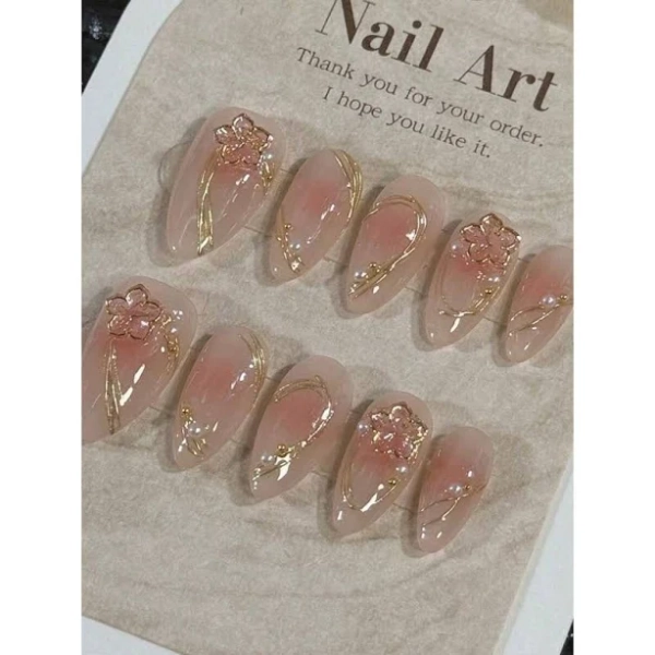 10PCS Handmade Almond Shaped Press-On Nails – Golden Floral Design, Elegant & Reusable for Any Occasion!