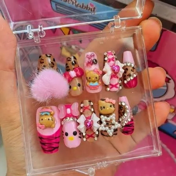 Hello Kitty Y2K Press On Nails