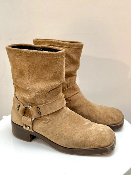 Botas Zara cuero gamuza beiges – Peppers Second Hand