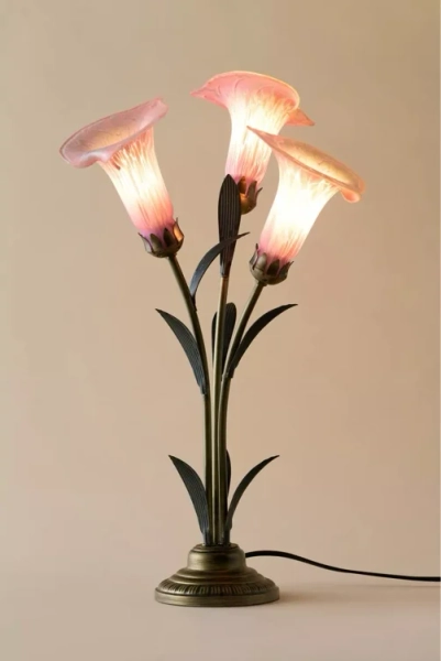 Calla Lily Bouquet Table Lamp