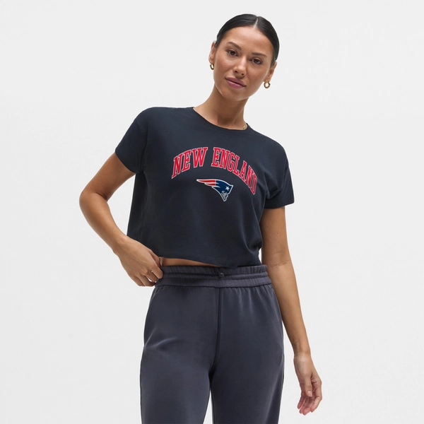 Women's New England Patriots lululemon True Navy Cates T-Shirt