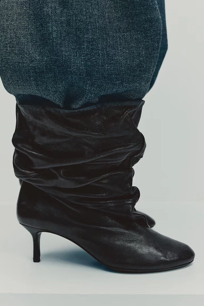Heeled Leather Boots - Dark brown