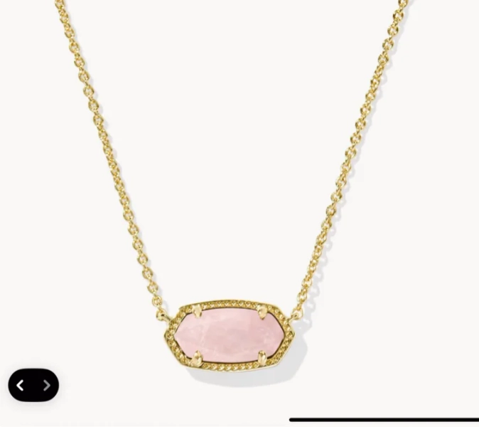 Elisa Gold Pendant Necklace in Rose Quartz