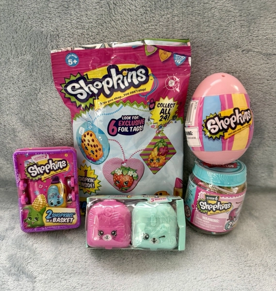 Lot of 5 Shopkins Mystery Toys New &amp; Sealed  RARE