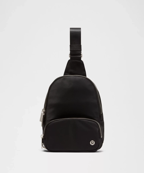 Everywhere Sling Bag 4.2L - Black/Silver - ONE SIZE