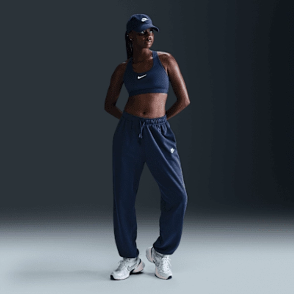 Nike Sportswear Club Fleece Women's Mid-Rise Oversized Sweatpants