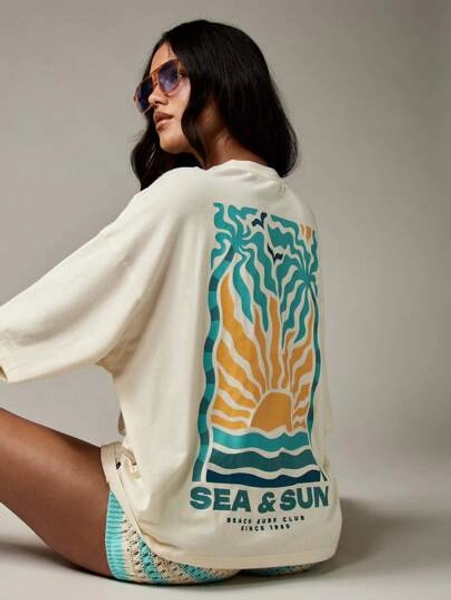 MISSGUIDED Beach Surf Club Sea Sun Oversized Tee Retro Summer Graphic Tropical Palm Tree Wave Vintage Style Resort Vacation Sunset Design California Vibes Casual Comfort
