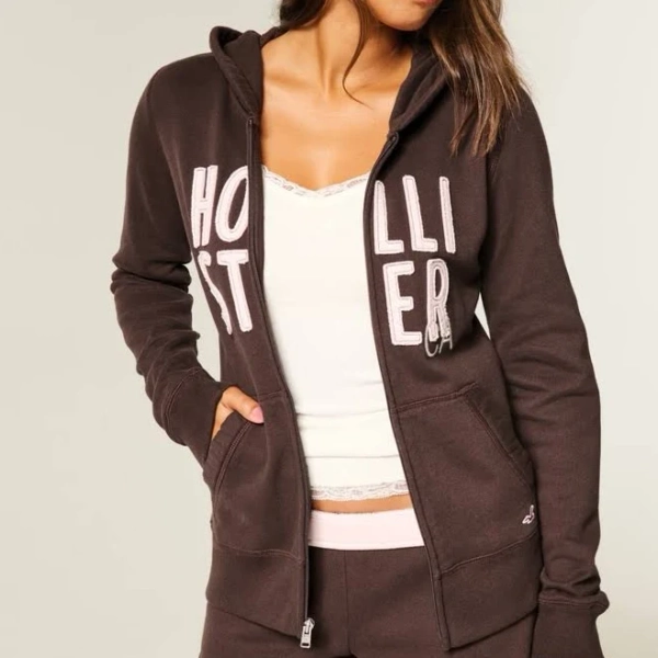 Hollister Women's Logo Graphic Zip-Up Hoodie