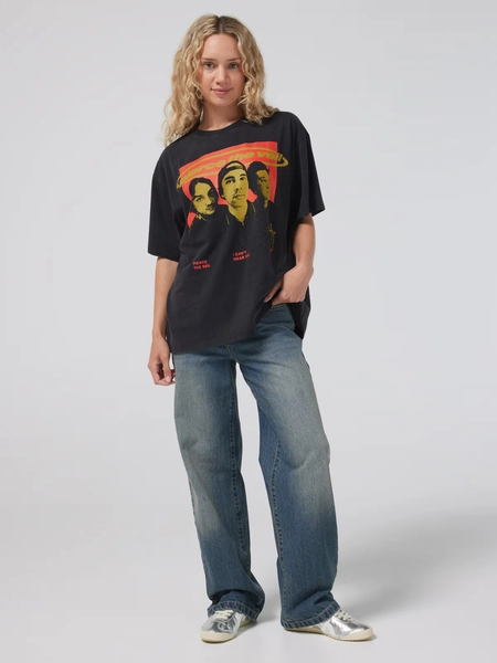 Music Pierce The Veil Oversized Tee  Acid Wash - Jay Jays Online