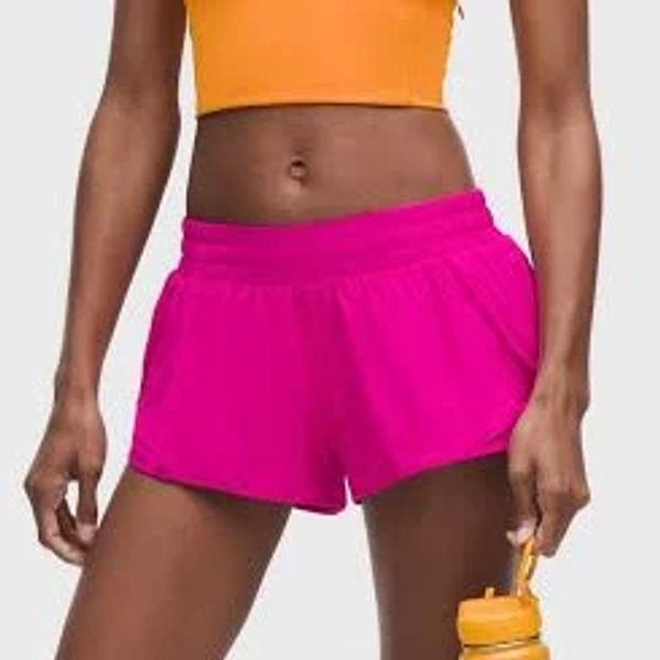 lululemon Hotty Hot Shorts Women's Low-Rise Lined Short 2.5