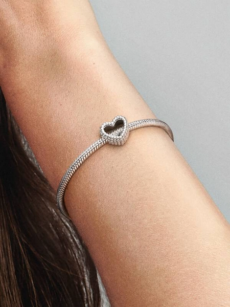 Official Pandora™ | Handcrafted Jewelry 2024