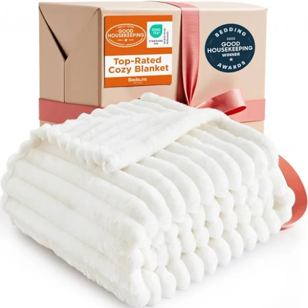 Bedsure Couverture en polaire douce, pelucheuse et chaude pour salon, chambre à coucher, décoration d'intérieur, cadeau pour maman, femme, homme,