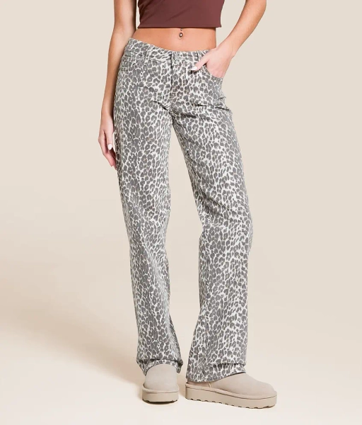 22 Leopard Tatum Leopard Print Dad Stretch Jean