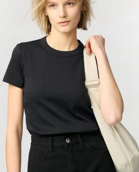 Uniqlo Crew Neck T-shirt