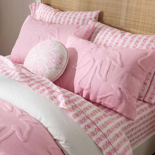 Pink Palm Puff Hibiscus Round Pillow