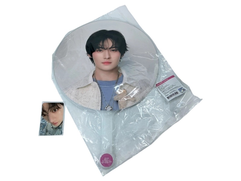 Stray Kids LEEKNOW SKZ 5'CLOCK Official IMAGE PICKET With Photo card