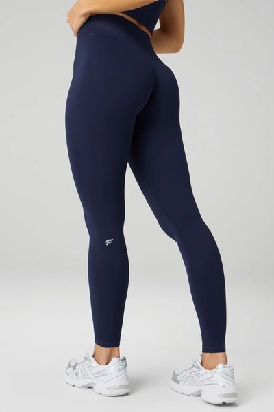 The No-Seam PureLuxe TLC Legging - Fabletics