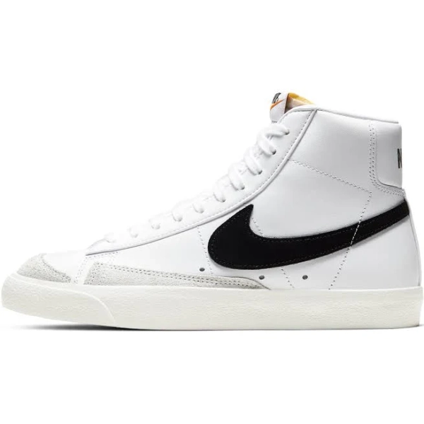 Nike Women's Blazer Mid '77