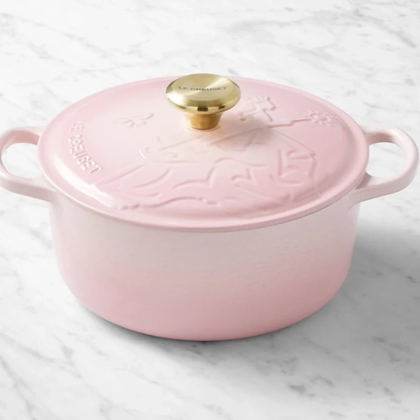 Le Creuset Glinda Embossed Signature Round Dutch Oven