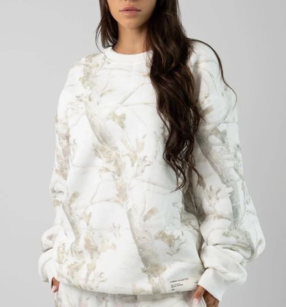 Comfrt Oversized Camo Crew Sweatshirt