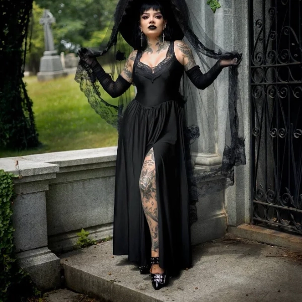 Blackwood Castle Lydia Dress